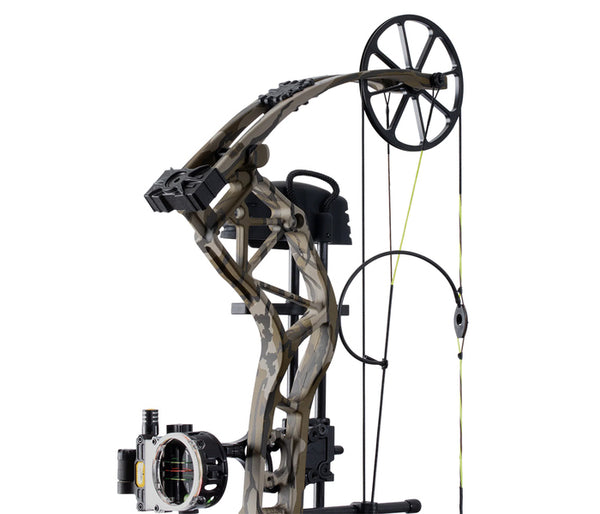 Bear Archery Compound Bow THP Adapt Plus Package 2024